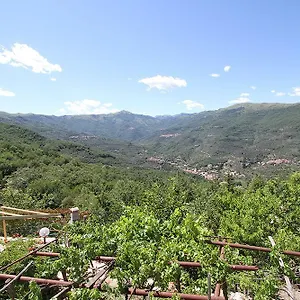 Nonni Devia , Lucinasco Italien